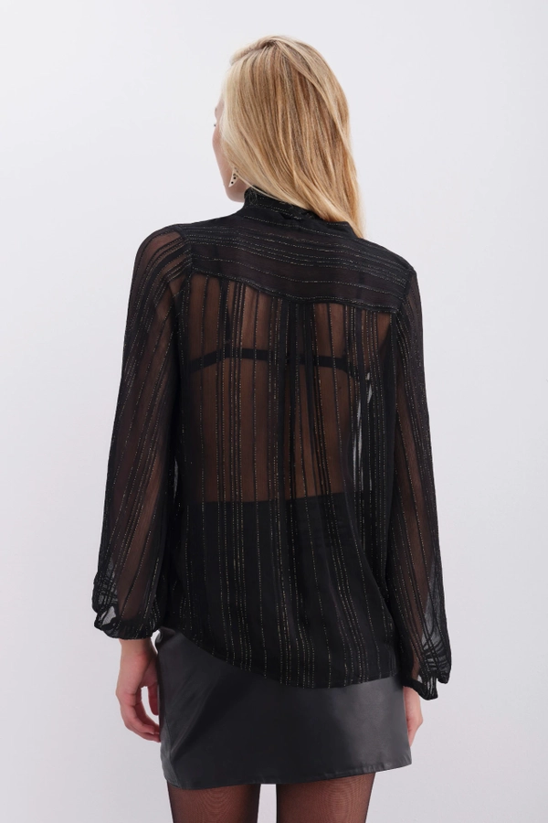 camisa maki scarf