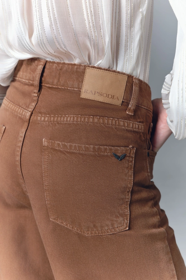 jean oxford spicy