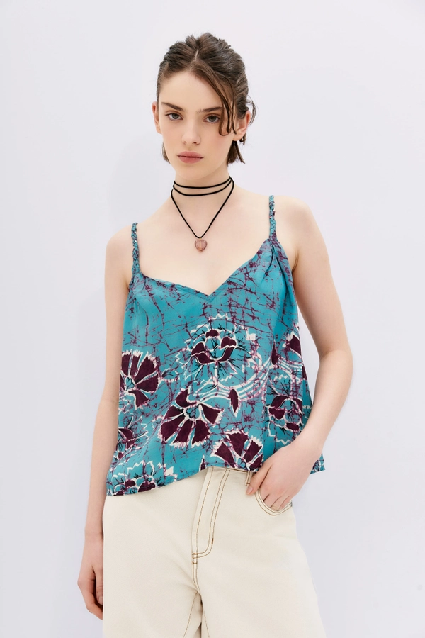 top braid lotus
